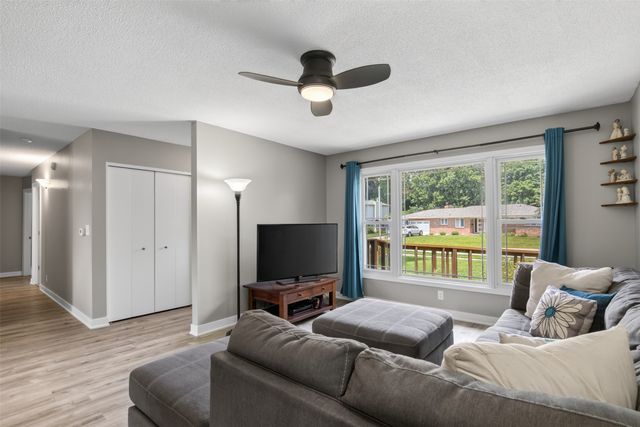 2944 Monroe Drive, Ames, IA 50010