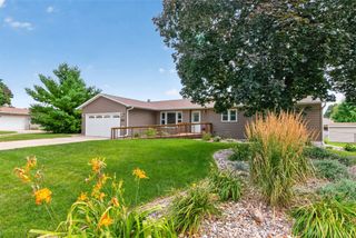 2944 Monroe Drive, Ames, IA 50010