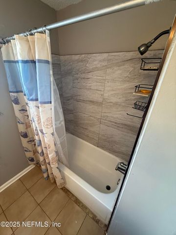 4026 CEDAR ISLAND Road E, Jacksonville, FL 32250