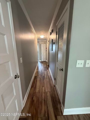 4026 CEDAR ISLAND Road E, Jacksonville, FL 32250