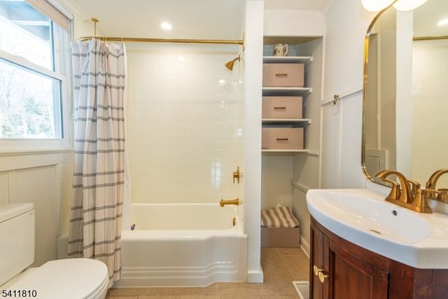 11 Hazlett St, Morristown Town, NJ 07960