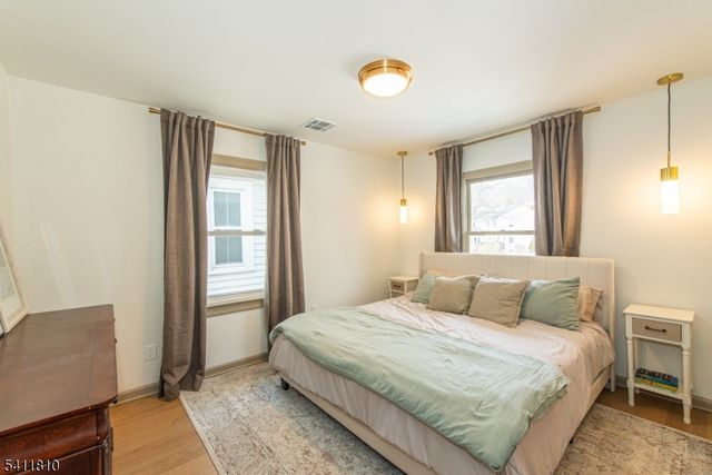 11 Hazlett St, Morristown Town, NJ 07960