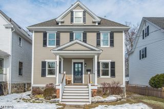 11 Hazlett St, Morristown Town, NJ 07960