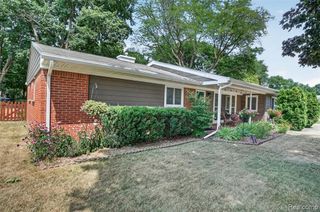 41008 Hollydale, Novi, MI 48375