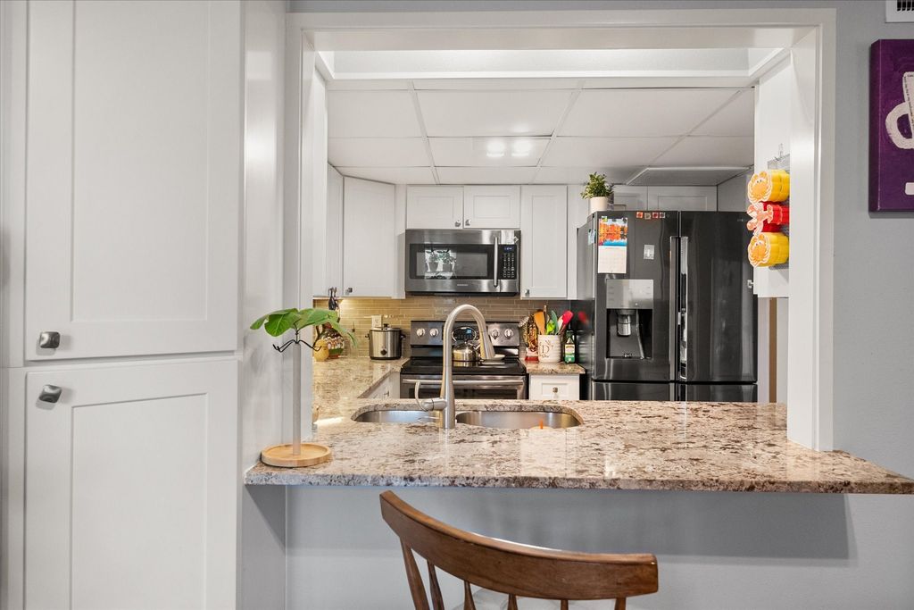 578 E Avenue J A, Grand Prairie, TX 75050