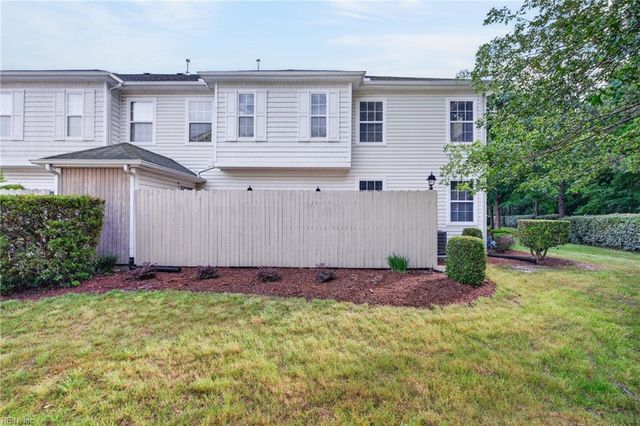 4533 Duffy DR, Virginia Beach, VA 23462