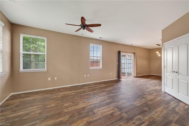 4533 Duffy DR, Virginia Beach, VA 23462