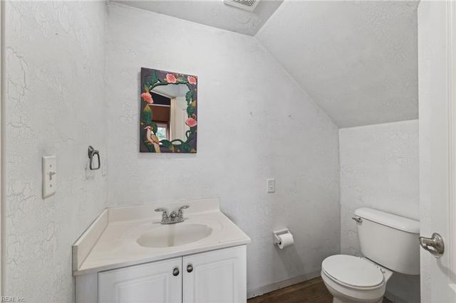4533 Duffy DR, Virginia Beach, VA 23462