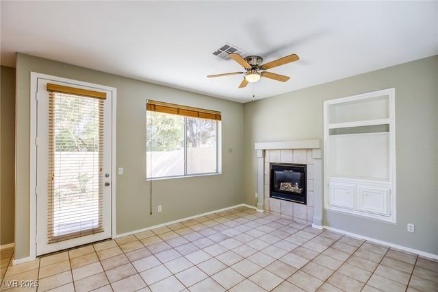 162 MOUNTAINSIDE Drive, Henderson, NV 89012