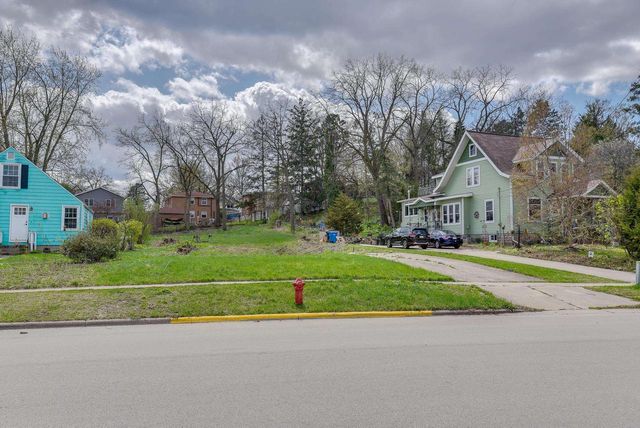 7431 Terrace Avenue, Middleton, WI 53562