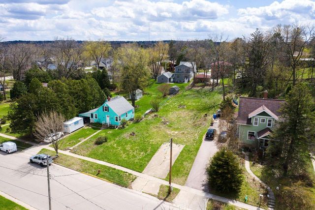 7431 Terrace Avenue, Middleton, WI 53562