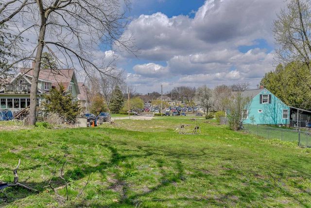 7431 Terrace Avenue, Middleton, WI 53562