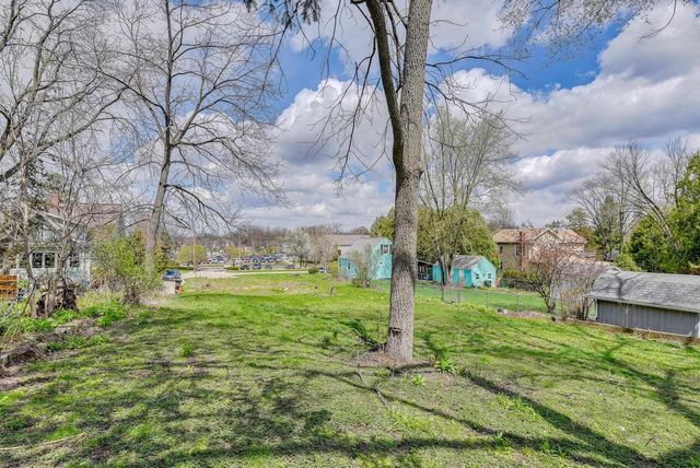 7431 Terrace Avenue, Middleton, WI 53562