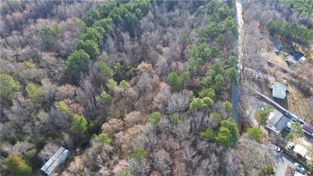 22175 Cool Water Dr, Ruther Glen, VA 22546