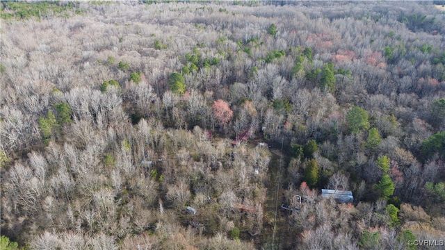 22175 Cool Water Dr, Ruther Glen, VA 22546