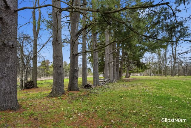12390 Perry Road, Battle Creek, MI 49015