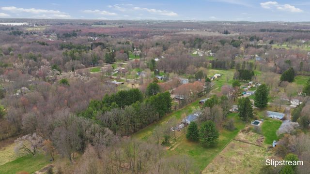 12390 Perry Road, Battle Creek, MI 49015