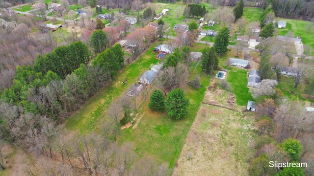 12390 Perry Road, Battle Creek, MI 49015