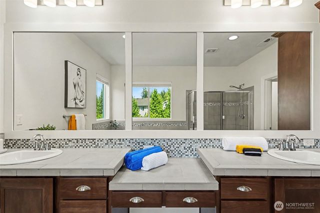 3720 196th Place SE, Bothell, WA 98012