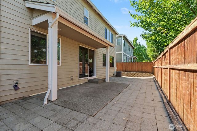 3720 196th Place SE, Bothell, WA 98012