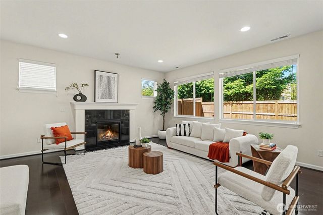 3720 196th Place SE, Bothell, WA 98012