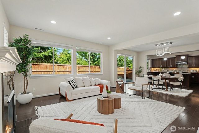 3720 196th Place SE, Bothell, WA 98012