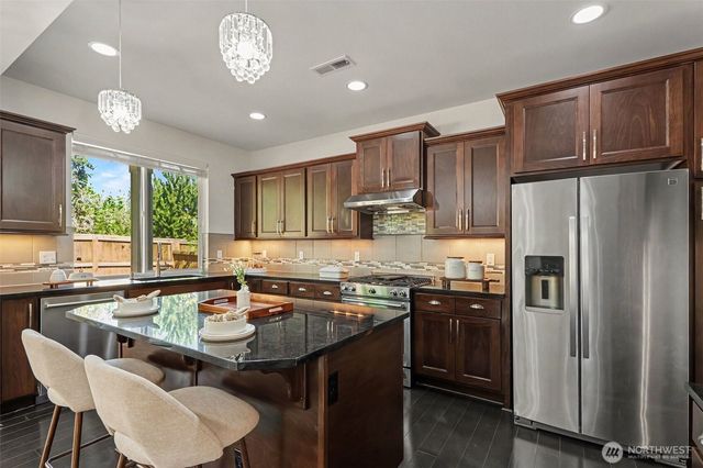 3720 196th Place SE, Bothell, WA 98012