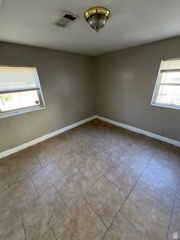2616 S 800 E, Millcreek, UT 84106