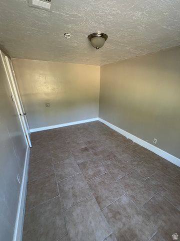 2616 S 800 E, Millcreek, UT 84106