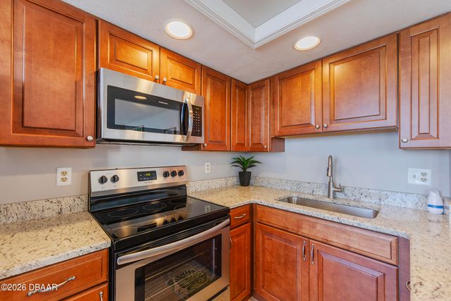 3023 S Atlantic Ave Apt 1104, Daytona Beach Shores, FL 32118