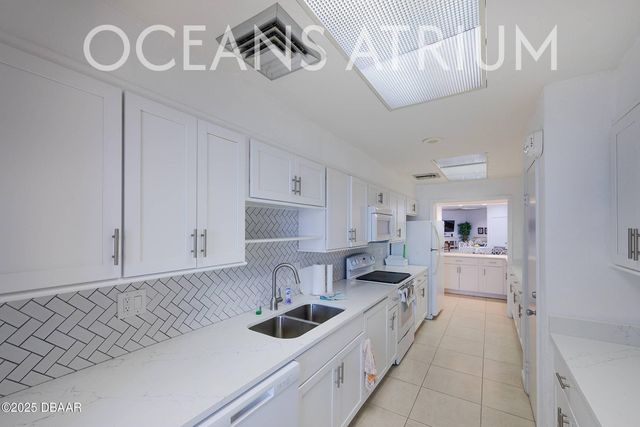 3023 S Atlantic Ave Apt 1104, Daytona Beach Shores, FL 32118