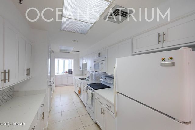 3023 S Atlantic Ave Apt 1104, Daytona Beach Shores, FL 32118