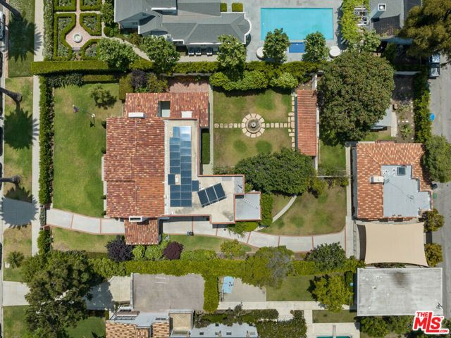 205 Georgina Avenue, Santa Monica, CA 90402