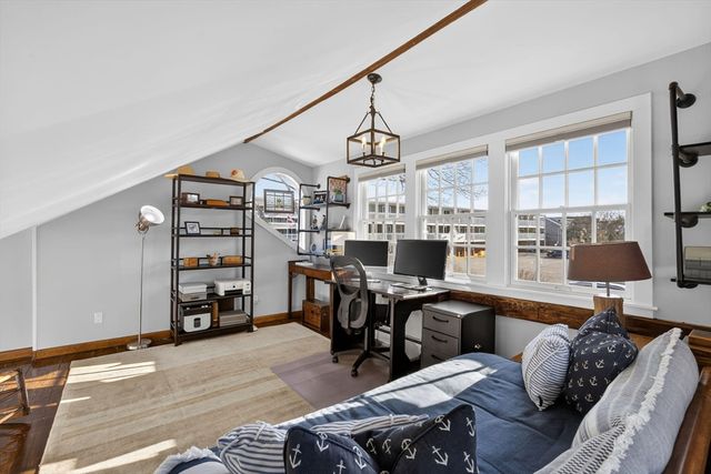 3 Kendall Lane Unit B3, Provincetown, MA 02657