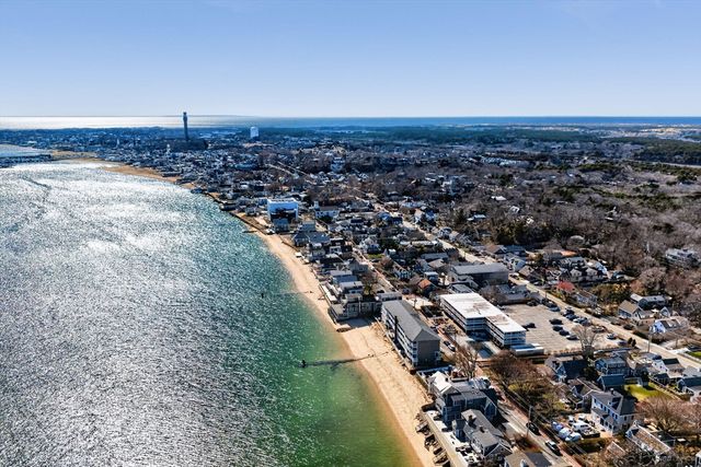 3 Kendall Lane Unit B3, Provincetown, MA 02657