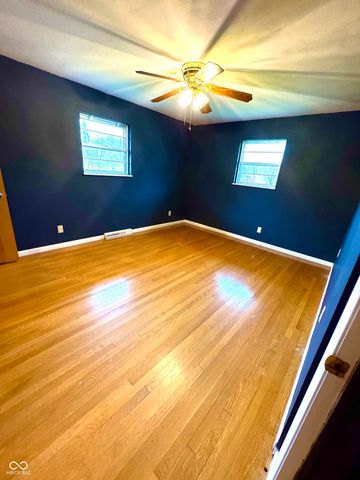 6035 Bluff Acres Drive, Greenwood, IN 46143