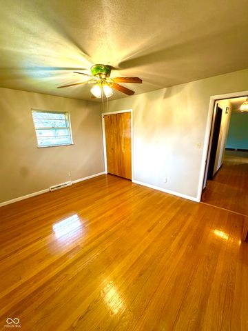 6035 Bluff Acres Drive, Greenwood, IN 46143