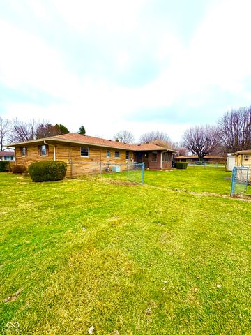 6035 Bluff Acres Drive, Greenwood, IN 46143