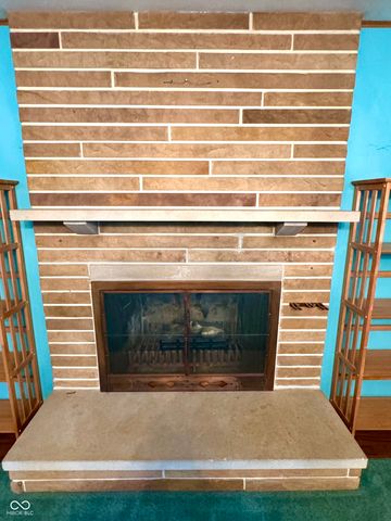 6035 Bluff Acres Drive, Greenwood, IN 46143