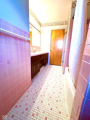 6035 Bluff Acres Drive, Greenwood, IN 46143