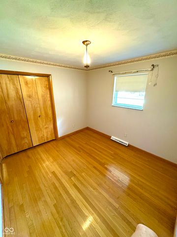 6035 Bluff Acres Drive, Greenwood, IN 46143