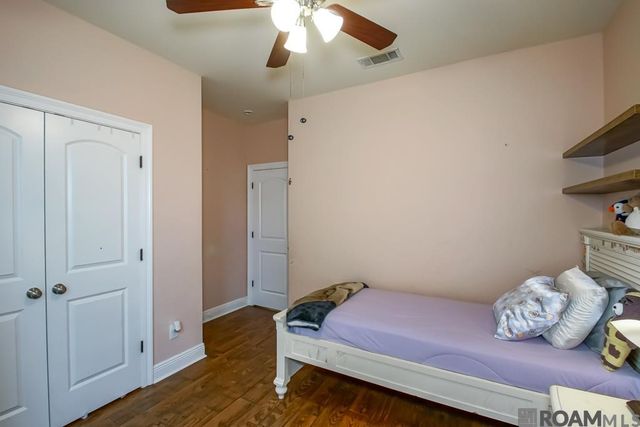 28323 Grand Turk Dr, Denham Springs, LA 70726