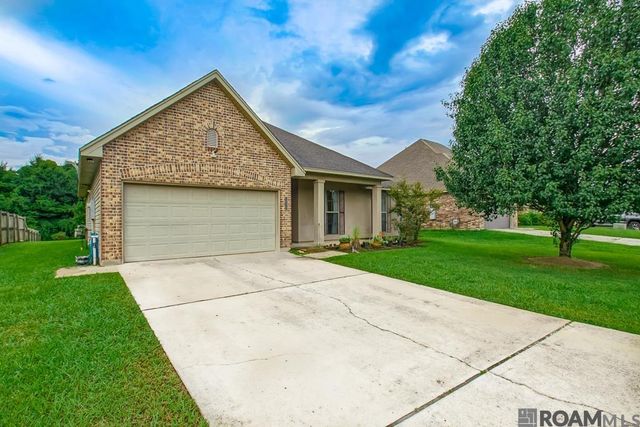 28323 Grand Turk Dr, Denham Springs, LA 70726