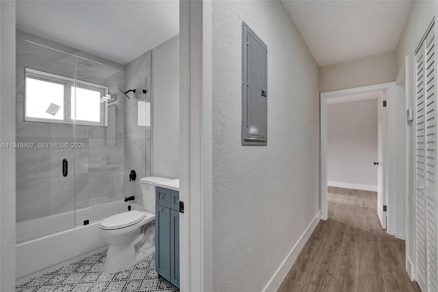 21021 NE 13th Pl, Miami, FL 33179