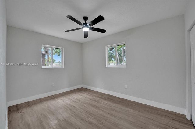 21021 NE 13th Pl, Miami, FL 33179