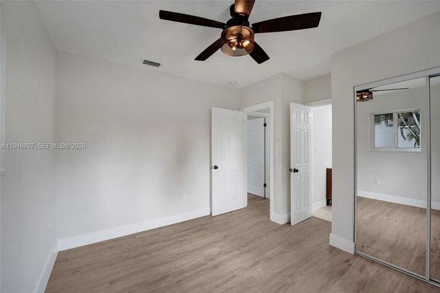 21021 NE 13th Pl, Miami, FL 33179