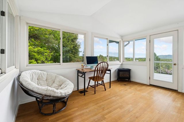 9 Tillinghast Road, Sutton, NH 03260