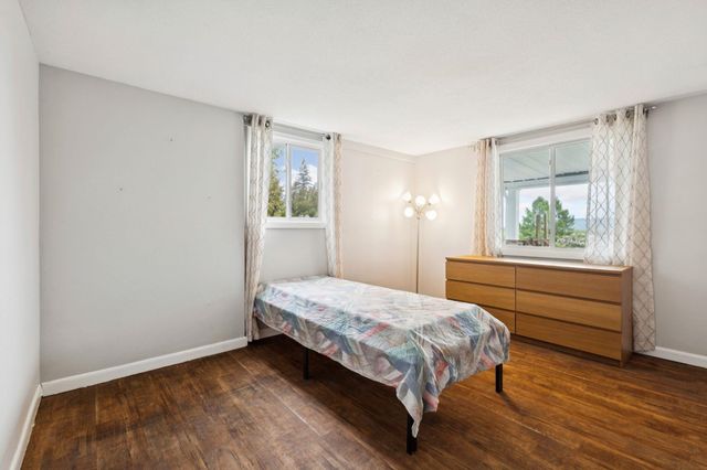9 Tillinghast Road, Sutton, NH 03260