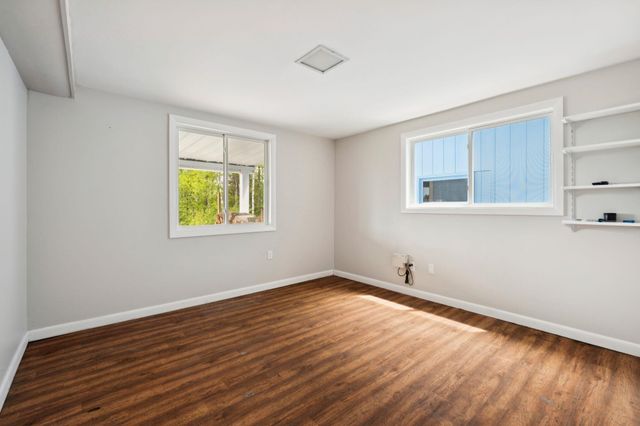 9 Tillinghast Road, Sutton, NH 03260