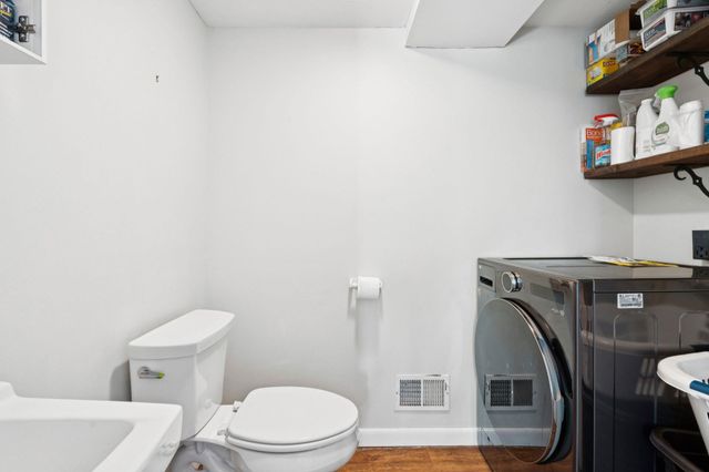 9 Tillinghast Road, Sutton, NH 03260